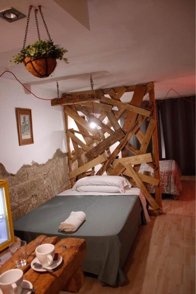 Casa Paeria Bed & Breakfast Lleida Ngoại thất bức ảnh